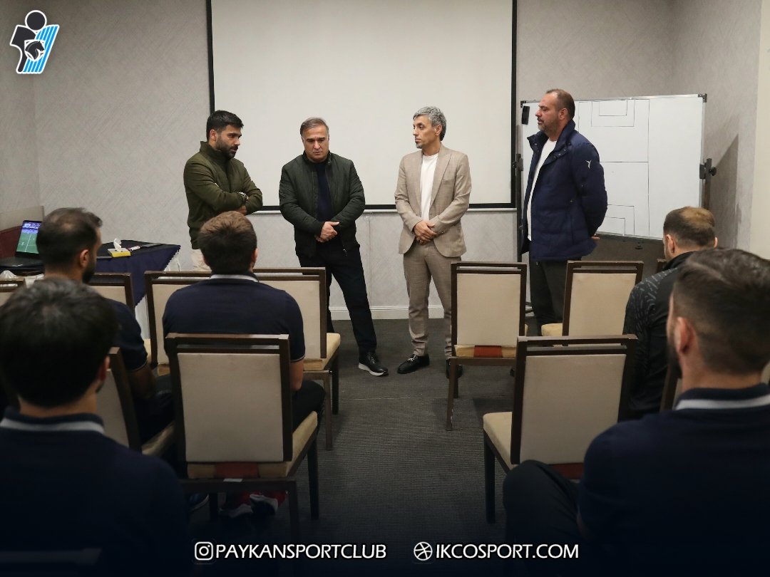 برگزاری مراسم معارفه مدیر تیم فوتبال پیکان/ خطیبی: خوشحالیم که دین‌محمدی کنار ما است