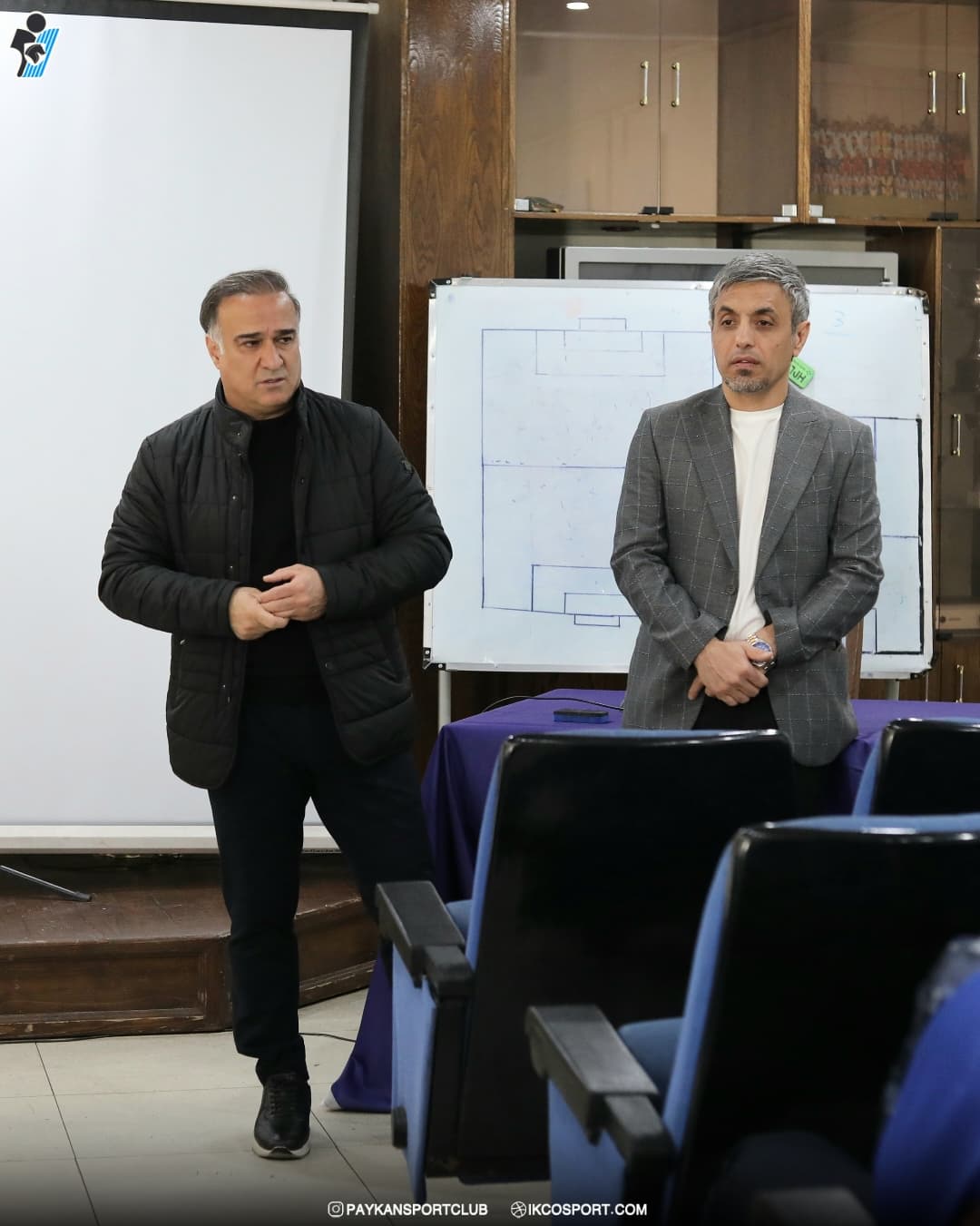 نشست صمیمی مدیرعامل باشگاه پیکان با اعضای تیم فوتبال/درخواست خطیبی از کادرفنی و بازیکنان